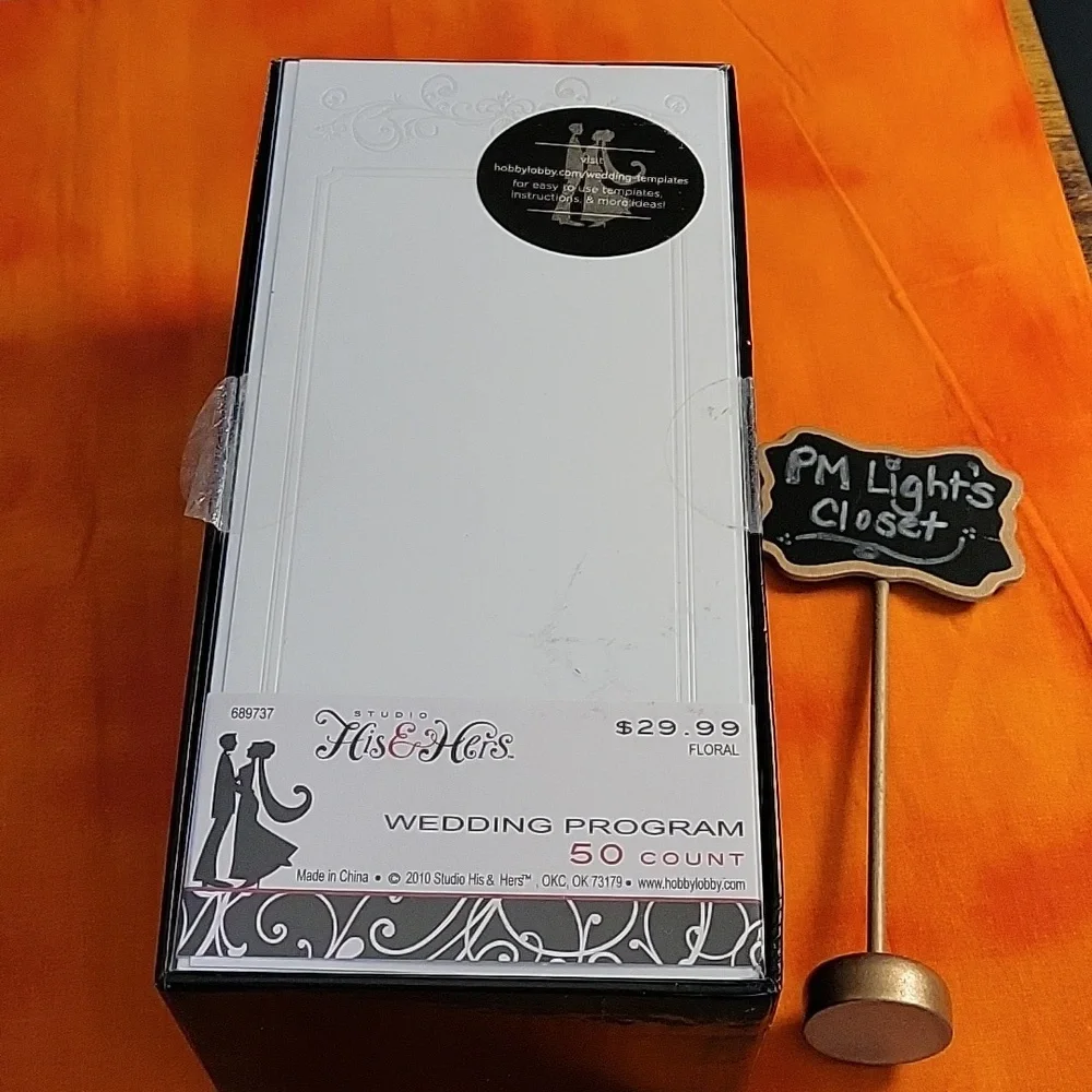 Studio His & Hers 50 Wedding Programs New White Embossed